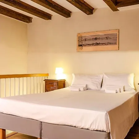 Fossalta Loft, At Few Steps From Piazza Maggiore Appartement